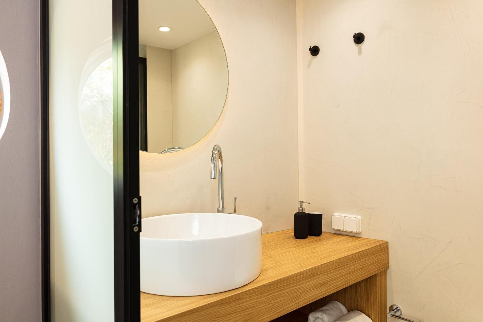 Thetree Villa, With Heated Pool & Spa Whirlpool Gallos Luaran gambar